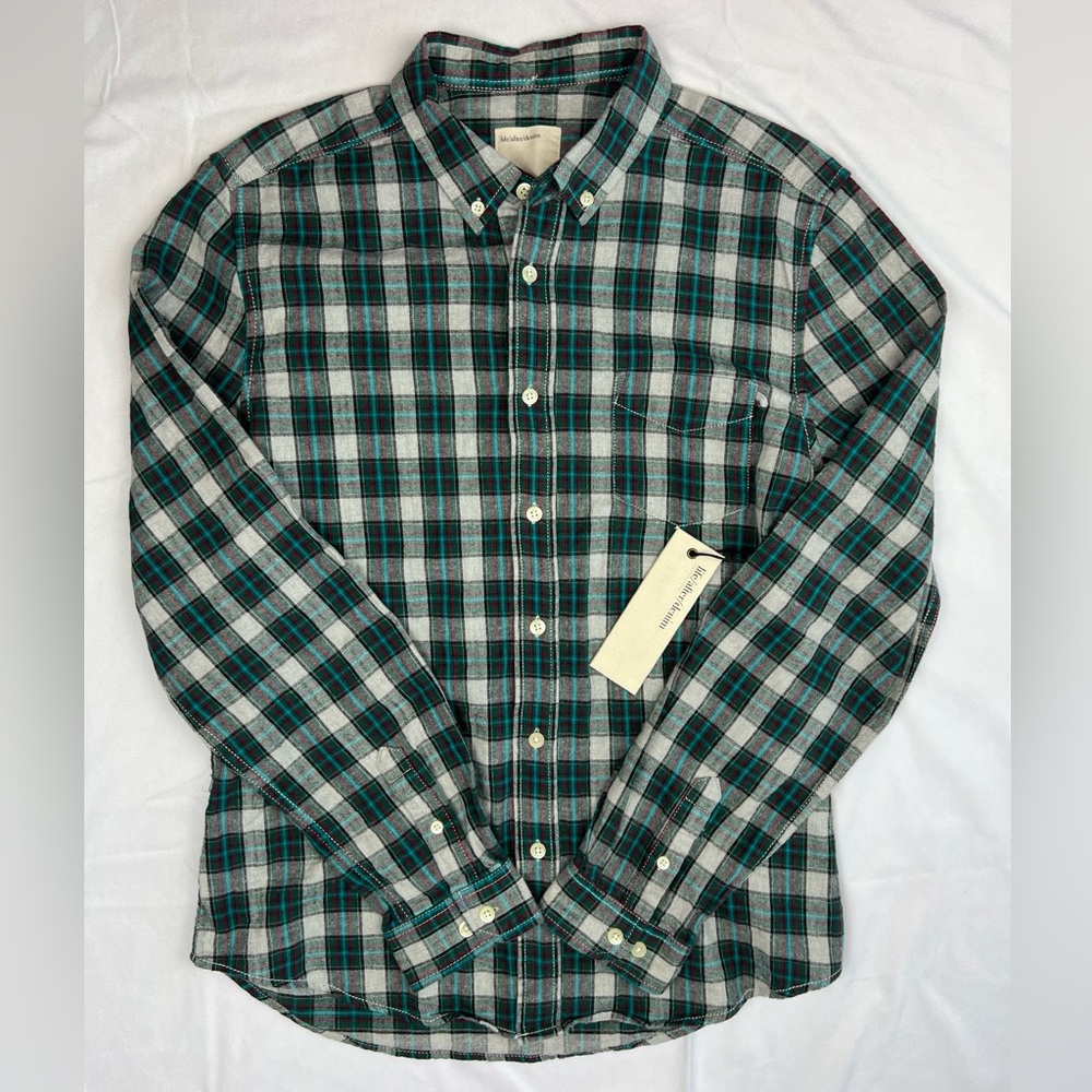 NWT LIFE AFTER DENIM Plaid L/S Button Up Flannel Shirt - Medium (fits 'Small')